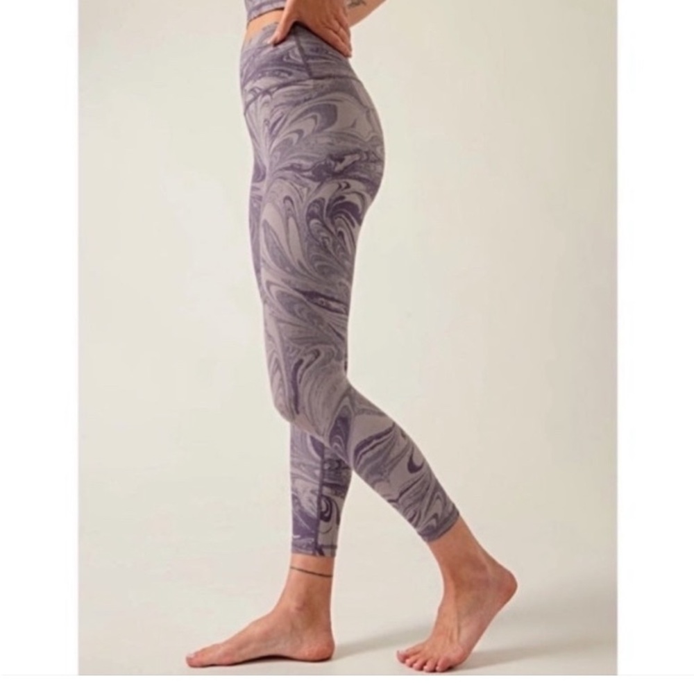 NWOT ATHLETA Transcend 7/8 Tights comfortable Soft Leggings